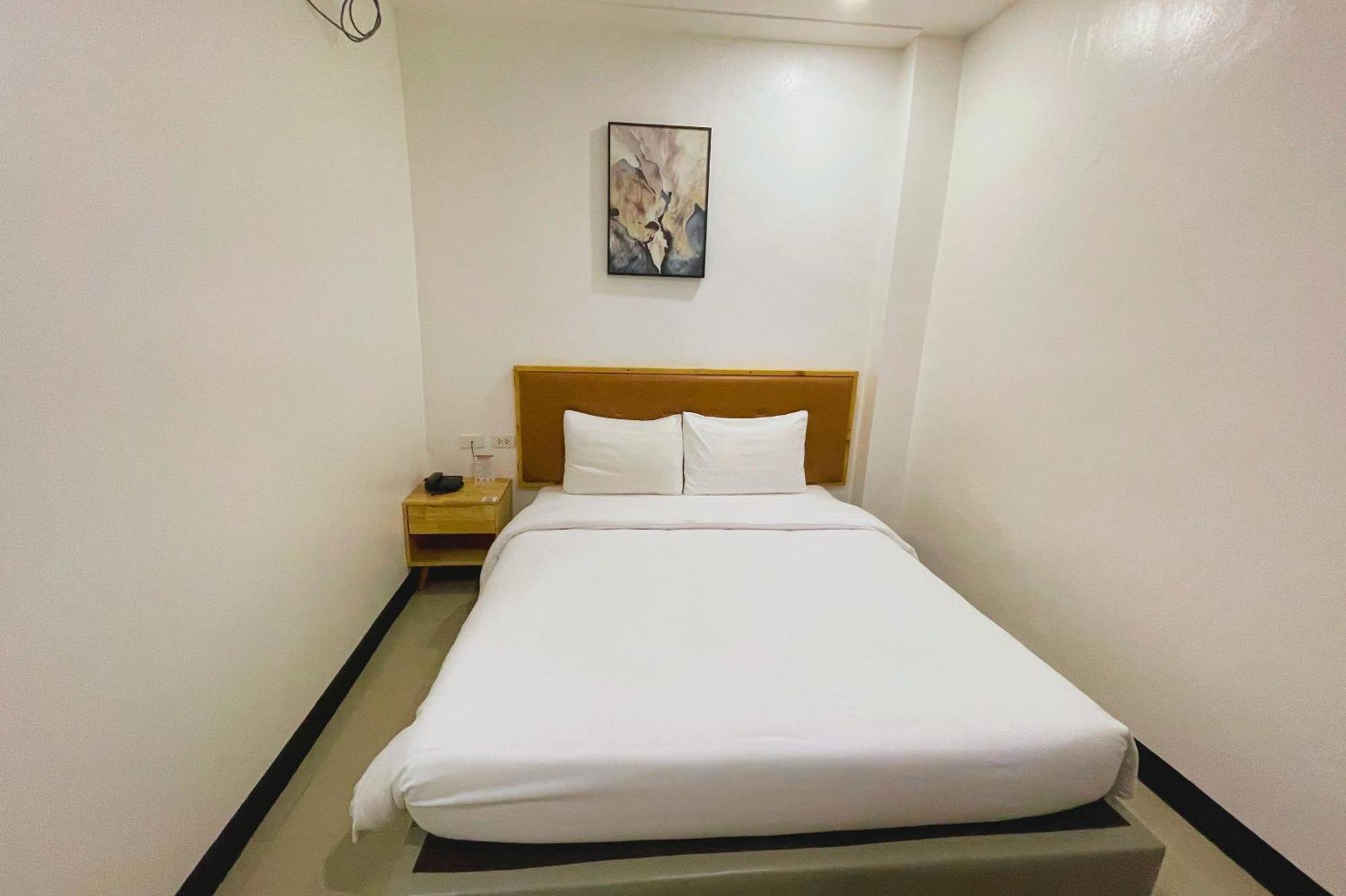 Hotel Halo Angeles Kamer foto