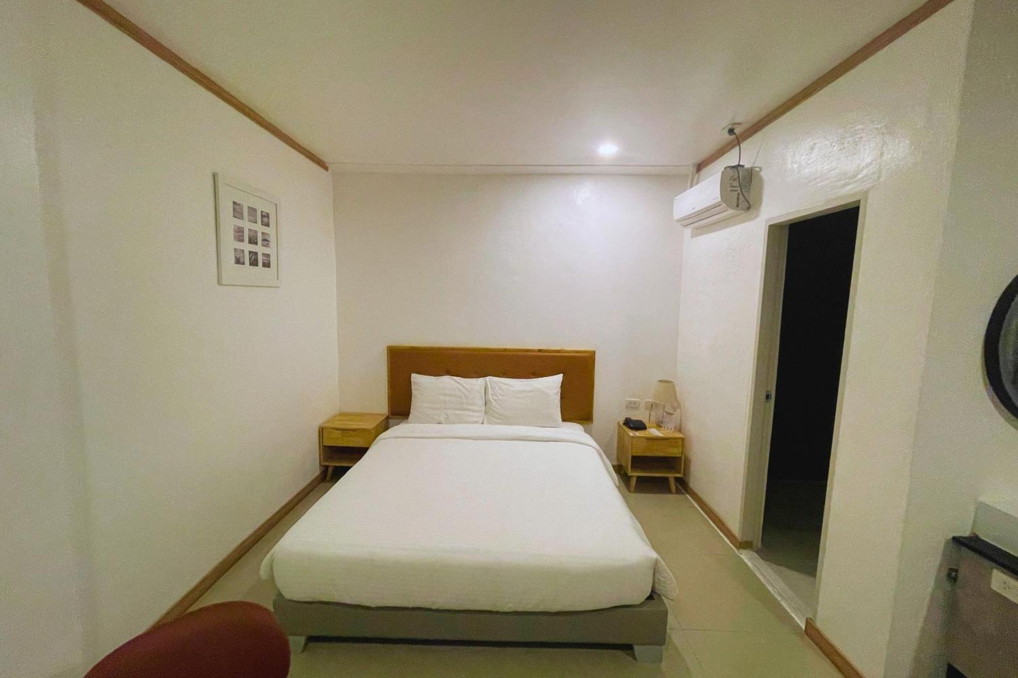 Hotel Halo Angeles Kamer foto