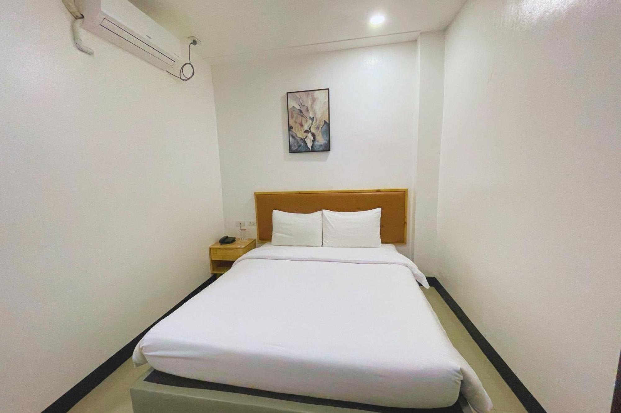 Hotel Halo Angeles Kamer foto